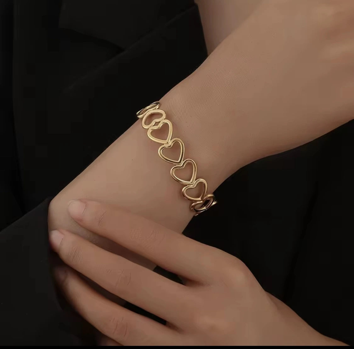 heart cuff bangle gold jewellery gift for her pakistan jewelistic