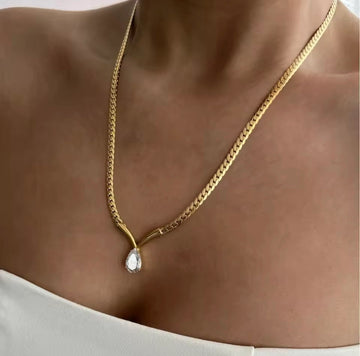 Herringbone Chain Necklace in 18K Gold Plated Stainless Steel – Anti Tarnish Daily Wear Jewellery Pakistan