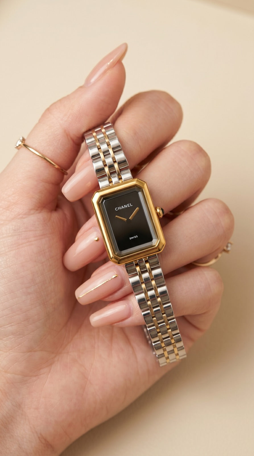 Chanel Iconic Women Watch - Black Dial