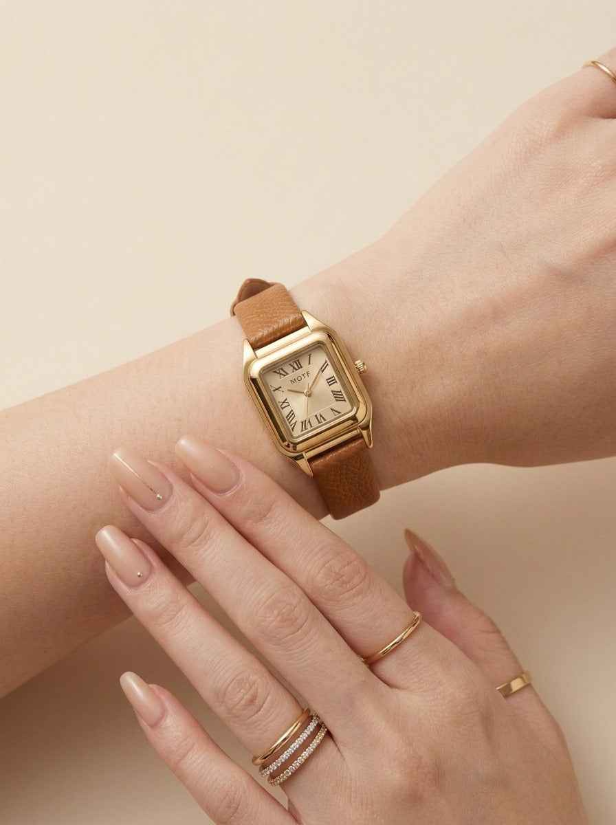 Heritage Square Women Strap Watch