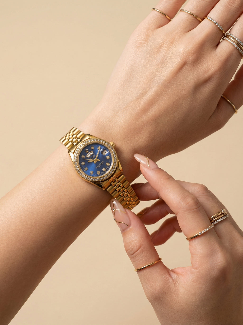 Ro-lex Blue Sparkle Day-Date Women Watch