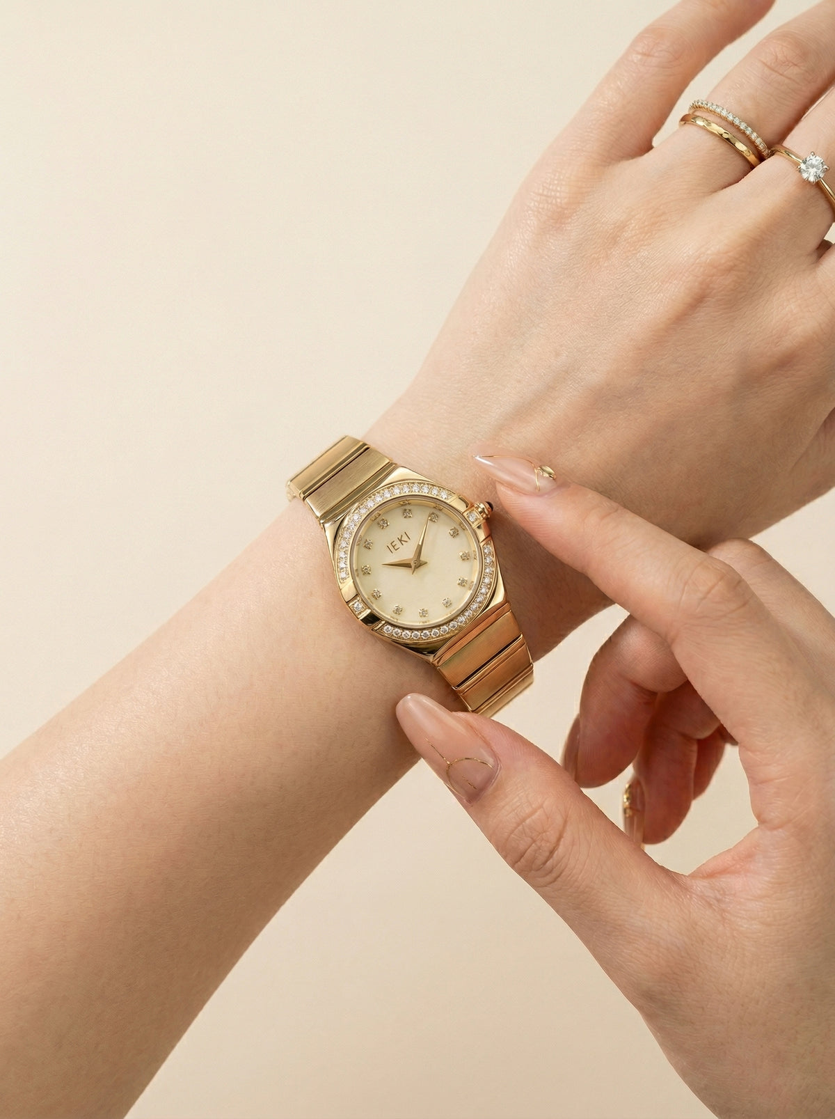 IEKI Crystal Crown Golden Women Watch