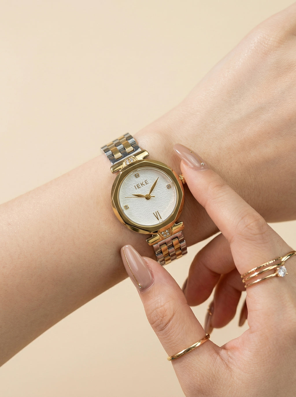 IEKI Pearluxe Women Watch
