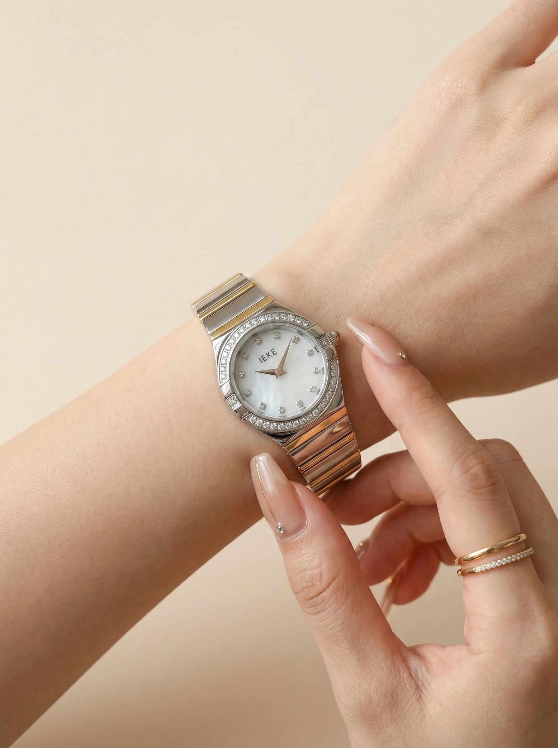 IEKE Ivory Gleam Two-Tone Women Watch