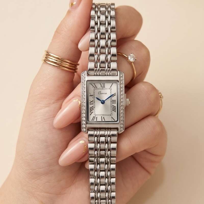 The Heritage Tank Women's Watch – Classic Luxury Tank Watch for Women in Pakistan