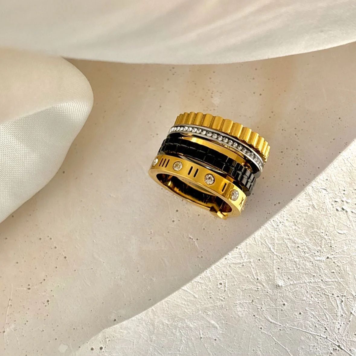 Quadra Luxe Stack Ring 22k