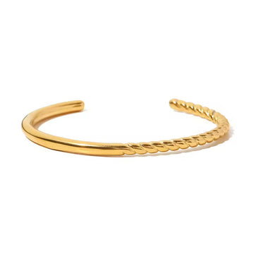 Twisted Aura Cuff