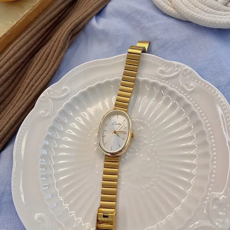 Lsotr Oval Golden Charm Watch