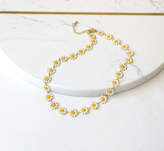 Daisy enamel link bracelet